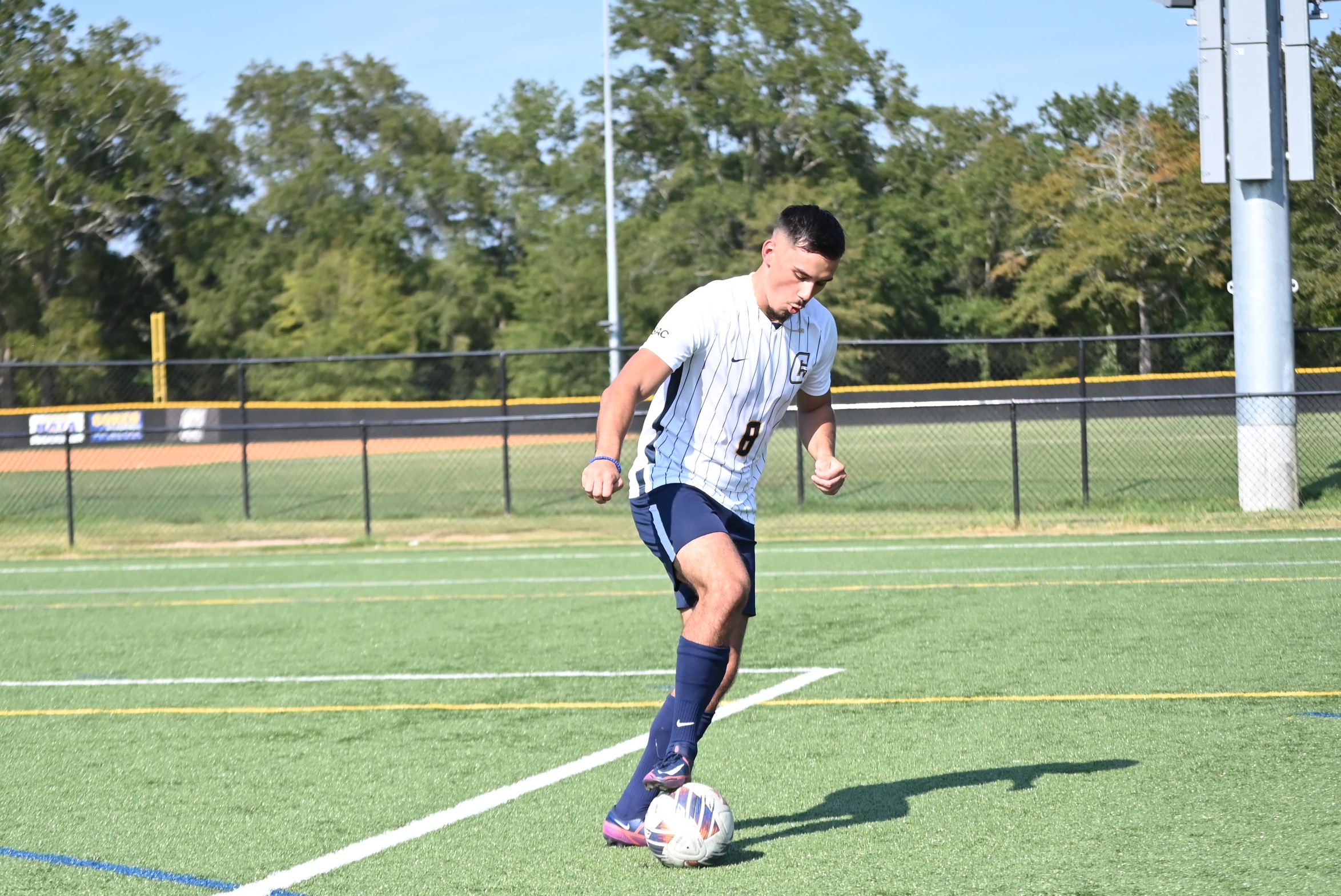 Men's Soccer Ties on the Road Against #3 Barry
