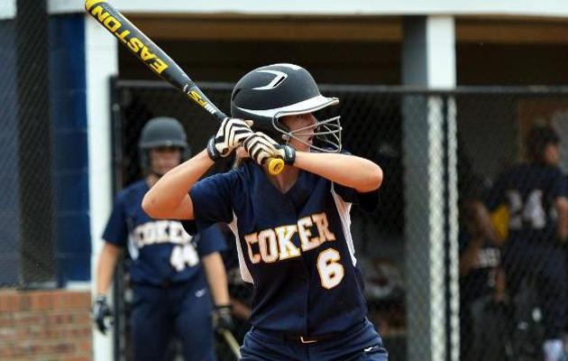 Falcons Sneak Past Cobras in Extra Innings