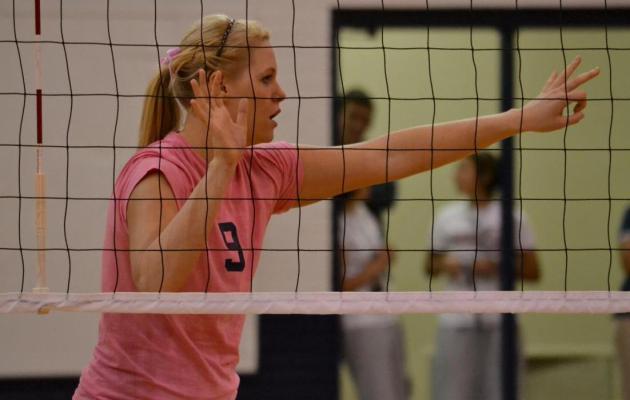 Cobra Women's Volleyball Goes 1-2 in Opening Day at Battle of the Springs Tournament