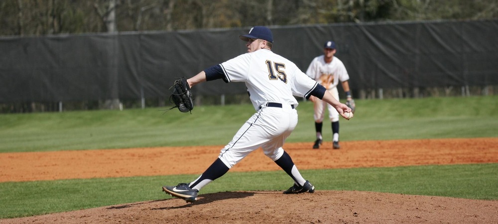 Baseball Hosts Lincoln Memorial in Weekend Conference Series