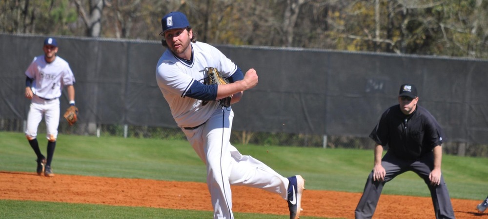 Cobras Split Non-Conference Doubleheader with Eckerd