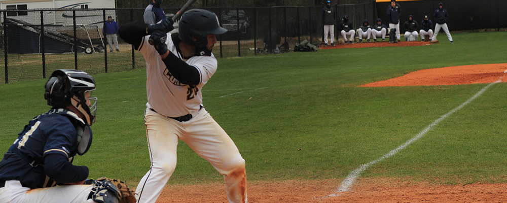 Baseball Sweeps Mars Hill in Monday Doubleheader Action