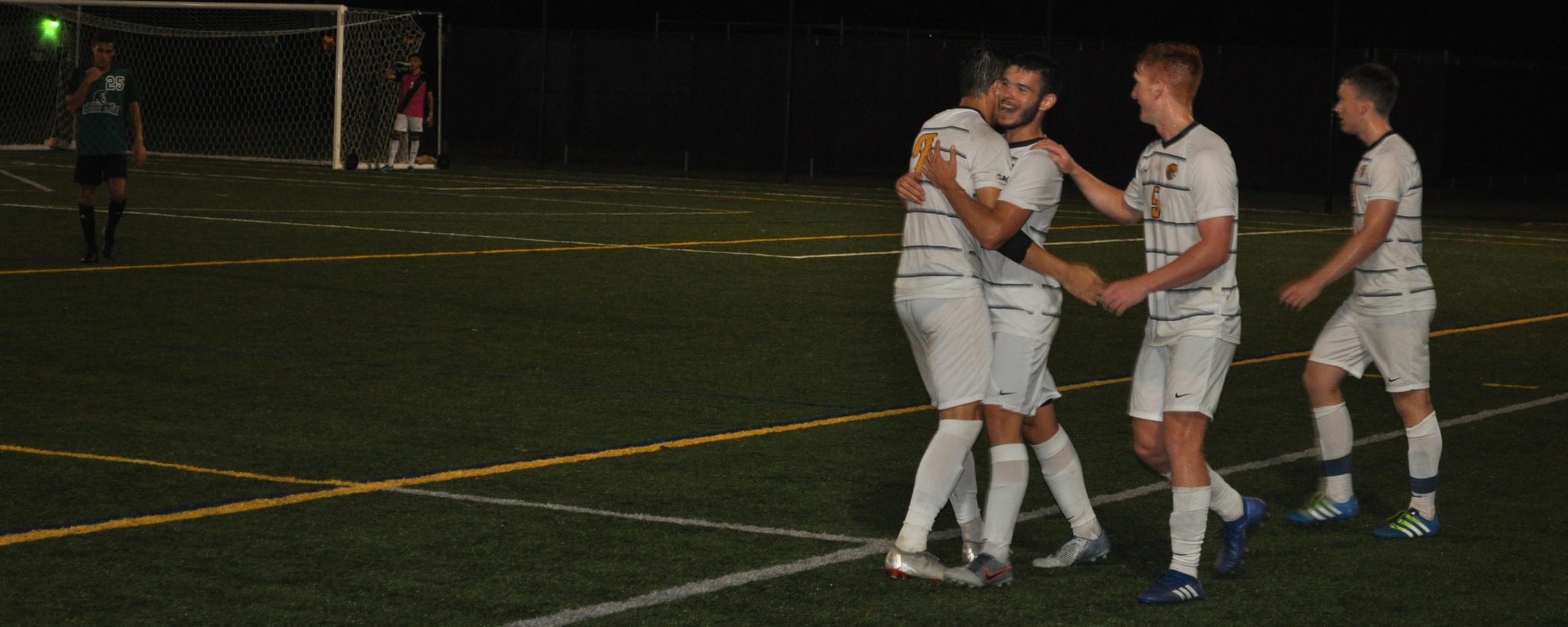 Cobras Win Second Straight with 4-1 Victory over Mount Olive