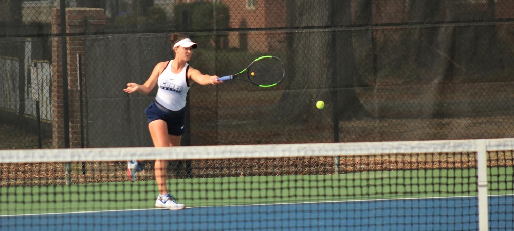 Women's Tennis Drops Conference Tilt to Anderson