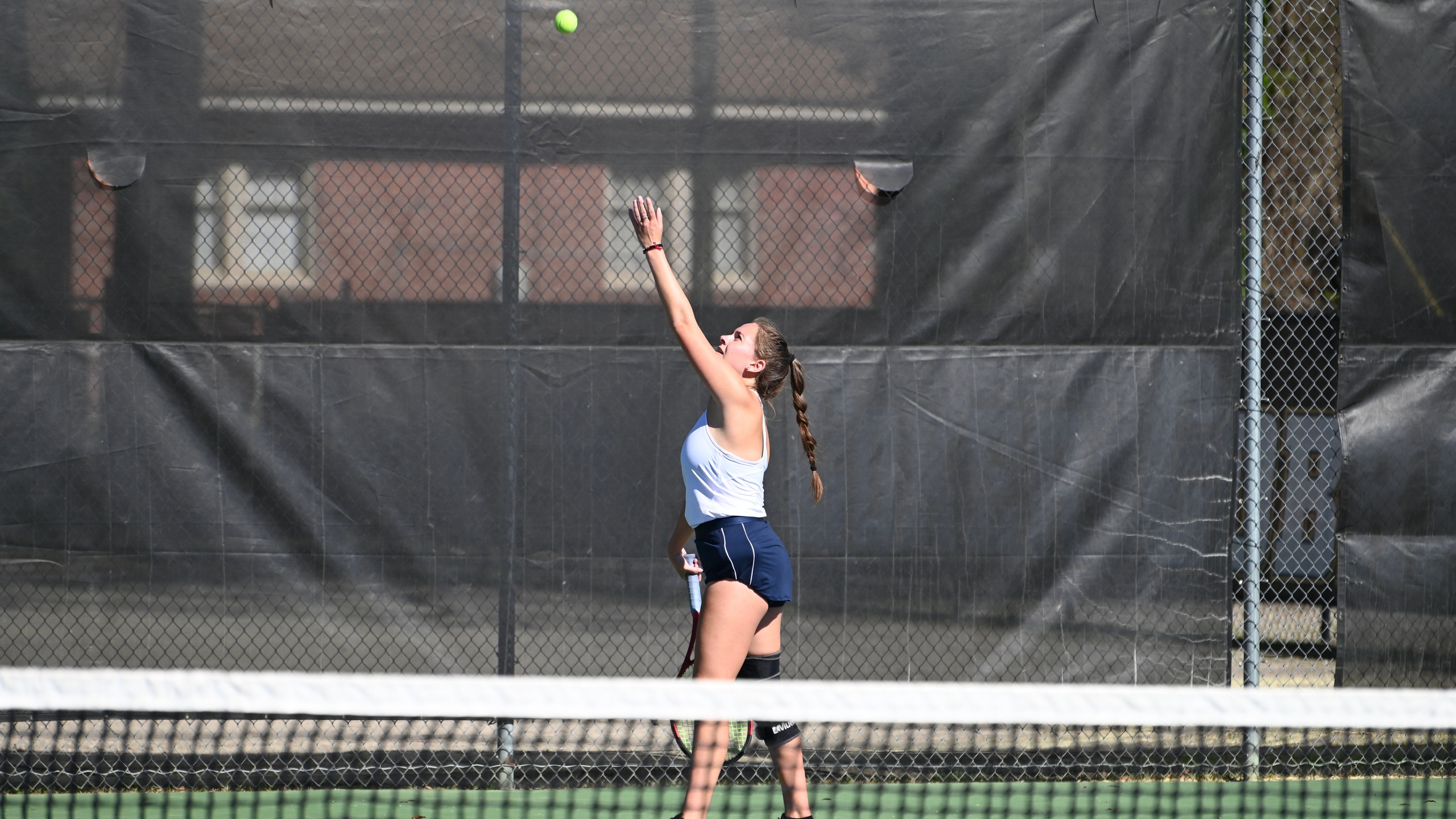 Women’s Tennis Heads North to Take on the Pioneers
